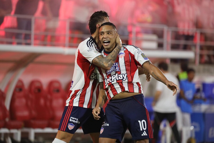 Junior pega primero en la final de la Liga BetPlay al golear 3-0 a Atlético Nacional