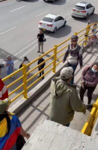 Tres capturados tras riña en acto político de Abelardo de la Espriella en Chía; una mujer resultó herida