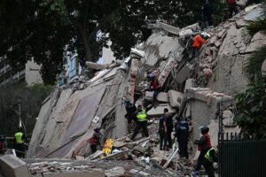EE.UU. despliega la mayor operación humanitaria en Venezuela tras terremotos que dejan casi 2.000 muertos