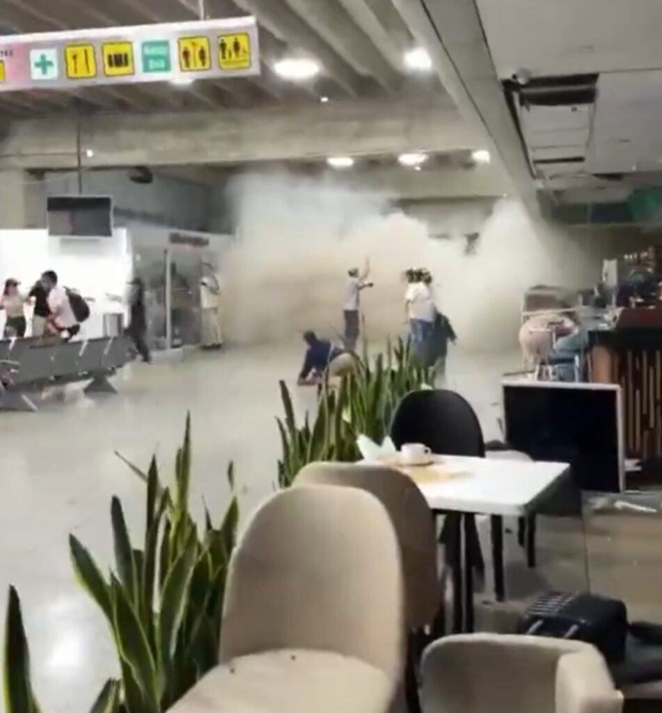Principal aeropuerto de Venezuela cierra indefinidamente tras serias afectaciones tras terremotos