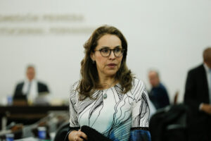 Eventual designación de Viviane Morales en el Ministerio de Educación genera polémica
