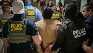 Venezolano de 45 años muere en manos de ICE y ya son 22 los migrantes fallecidos bajo custodia de la policía migratoria