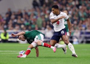 México, la segunda anfitriona que se despide del Mundial tras caer 2-3 frente a Inglaterra