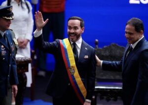 Abelardo de la Espriella asumió la Presidencia de Colombia en ceremonia histórica realizada en Cali