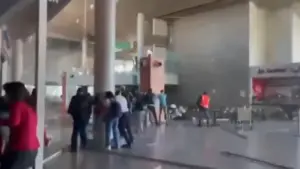 Siete aeropuertos suspenden vuelos en Colombia tras terremoto de magnitud 7,4