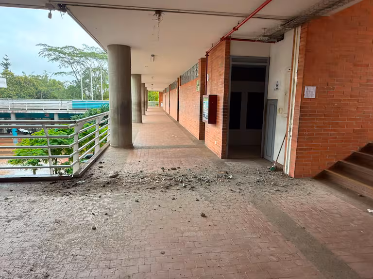 ¡Emergencia educativa en Pereira! Más del 60% de los colegios sufrieron daños graves por el terremoto