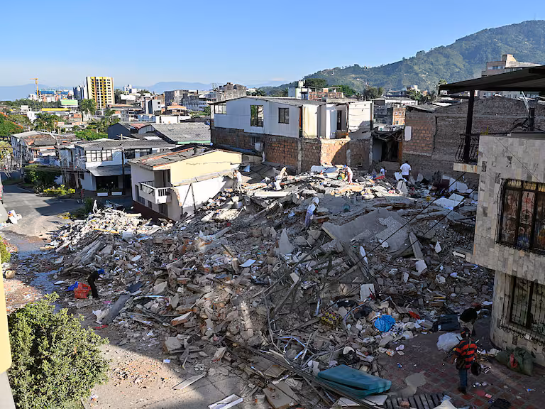 Gobierno anuncia el monto de los subsidios que entregará a afectados por el terremoto