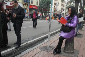 Colombia lee menos: PISA 2025 revela caída en comprensión lectora y fuertes desigualdades