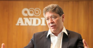 ¿Qué está pasando con Bruce Mac Master? Las claves de la crisis que enfrenta la ANDI