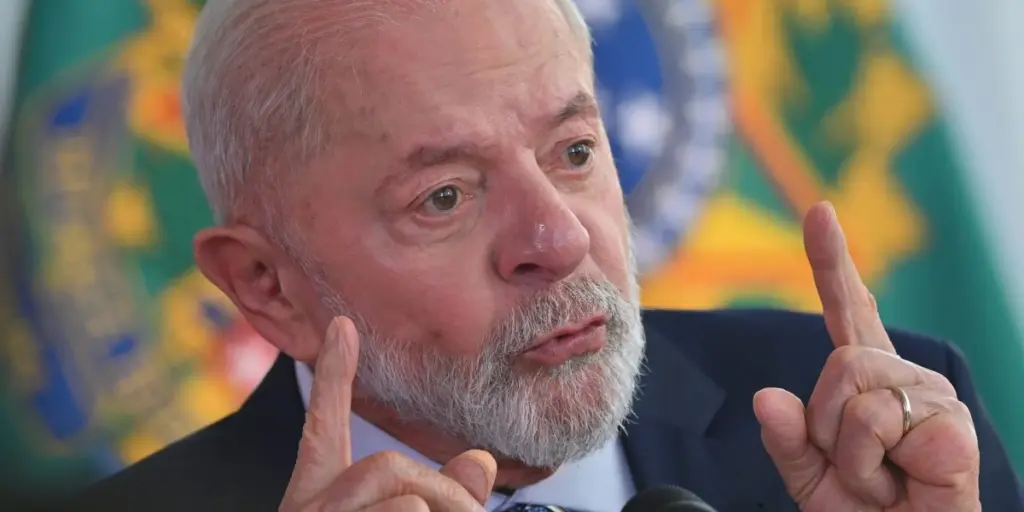 Remezón en el fútbol y la economía: Brasil inicia el apagón de las 'bets' tras el veto decretado por Lula