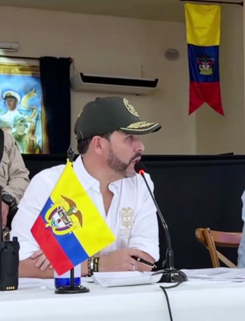 De la Espriella confronta al alcalde de Sincelejo y anuncia controles sobre recursos nacionales