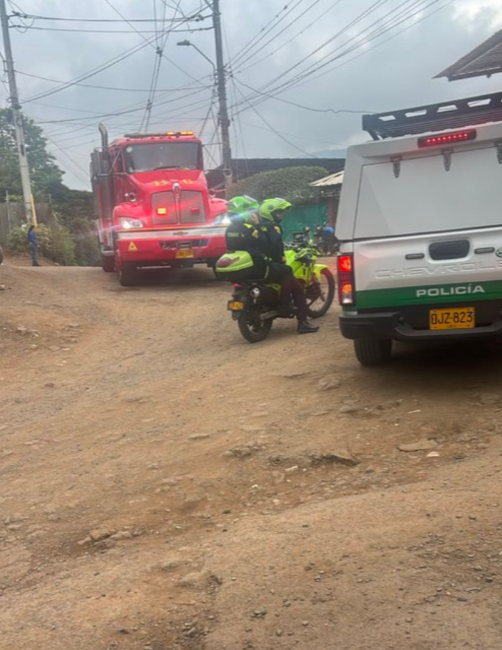 Dos explosiones contra la Policía en Cali dejan tres uniformados heridos: ofrecen $20 millones de recompensa