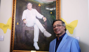 Denuncian a Gustavo Petro por presunta instrumentalización de exjefes paramilitares para atacar a Uribe, Vargas Lleras y De la Espriella