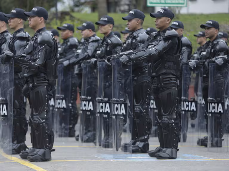 Policía Nacional disuelve la Undmo y oficializa la creación de la Unidad Nacional Antidisturbios