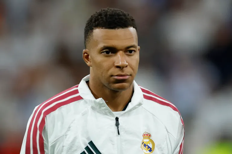 ¿Cuál es la controversia entre Kylian Mbappé, del Real Madrid, y China?